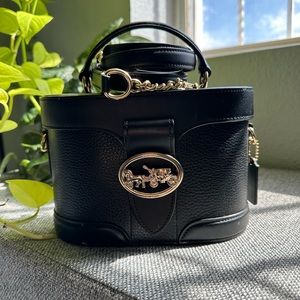 Coach Kay Crossbody Black w/Maroon Interior